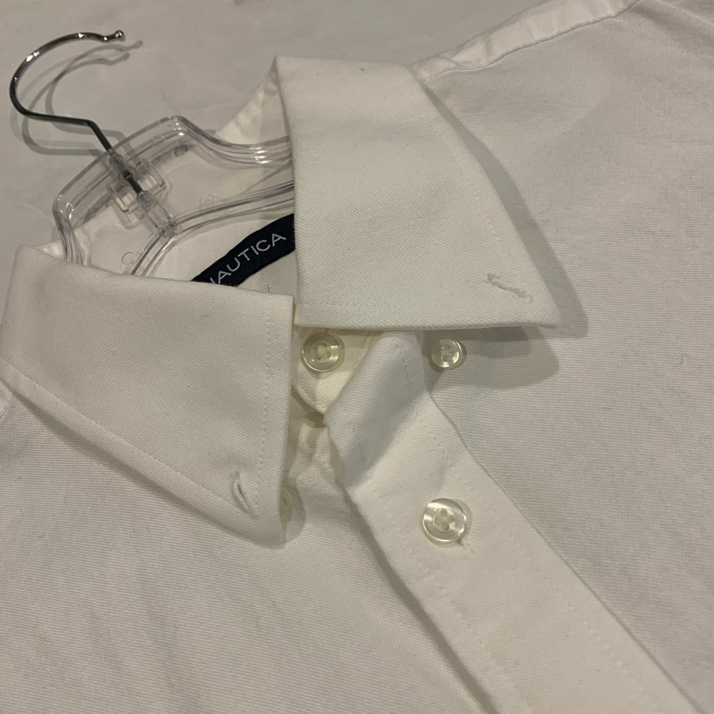 🌊 Nautica Button Down Long Sleeve - Picture 2 of 6